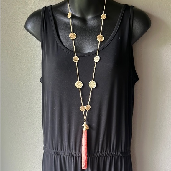 Gold finish Jewelry Set- necklace, bracelets, pendant - Picture 10 of 15